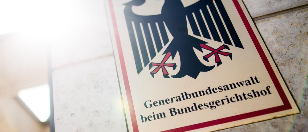 Verdächtiger soll im Darknet zu Anschlägen auf Politiker aufgerufen haben. (Illustration) 