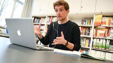 Digitalisierung soll Brandenburger Lehrern das Arbeitsleben erleichtern. Doch reibungslos läuft das noch nicht.