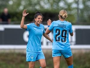 Viktoria mit Sarah Abu Sabbah (links) und Nina Ehegötz kommt in der Zweiten Liga nach schwachem Saisonstart immer besser in Fahrt.