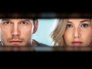 Aurora Lane (Jennifer Lawrence) und Jim Preston (Chris Pratt) sind im Tiefschlaf auf einem Raumschiff auf dem Weg zu einer entfernten Planetenkolonie, als ein Fehler im System dafür sorgt, dass beide 90 Jahre zu früh aufwachen. Das Überleben auf dem Schiff stellt sich als keine einfache Aufgabe heraus... +++ Die Verwendung des sendungsbezogenen Materials ist nur mit dem Hinweis und Verlinkung auf RTL+ gestattet. +++