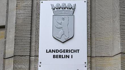 Ein 38-Jähriger steht nach der Sprengung eines Geldautomaten vor Gericht. Sein mutmaßlicher Komplize war laut Ermittlungen auf der Flucht ertrunken. (Symbolbild) 