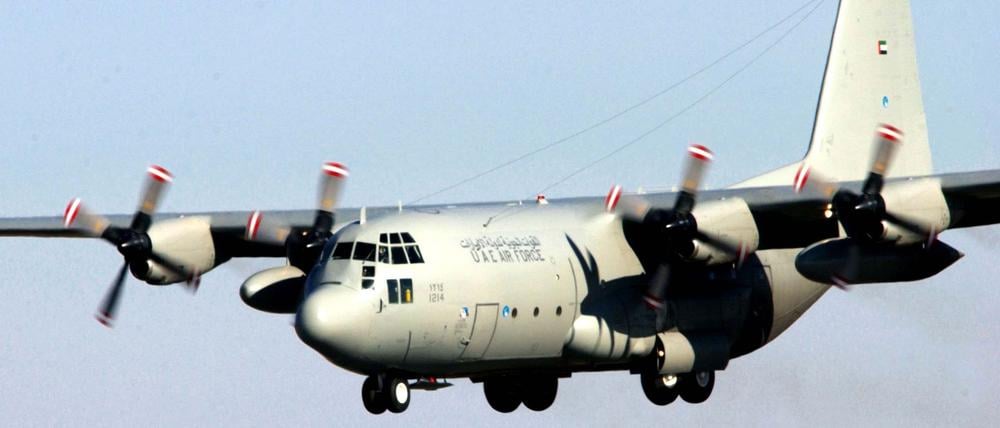 Transportflugzeug abgestürzt (Symbolbild)