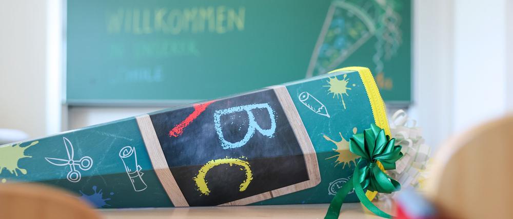 Die Zahl der Erstklässler in Deutschland sinkt erneut. (Symbolbild)