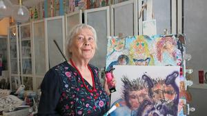 Maria Albel in ihrer Wohnung in Prenzlauer Berg.