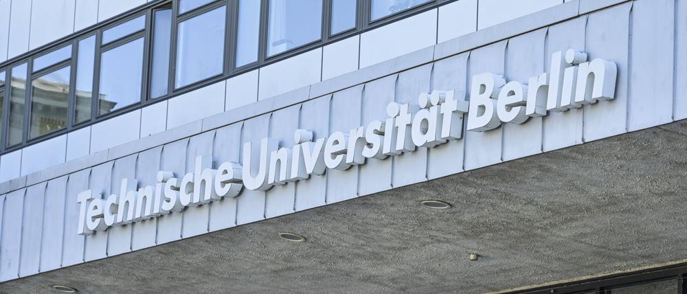 Das Hauptgebäude der Technischen Universität.