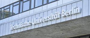 Das Hauptgebäude der Technischen Universität.