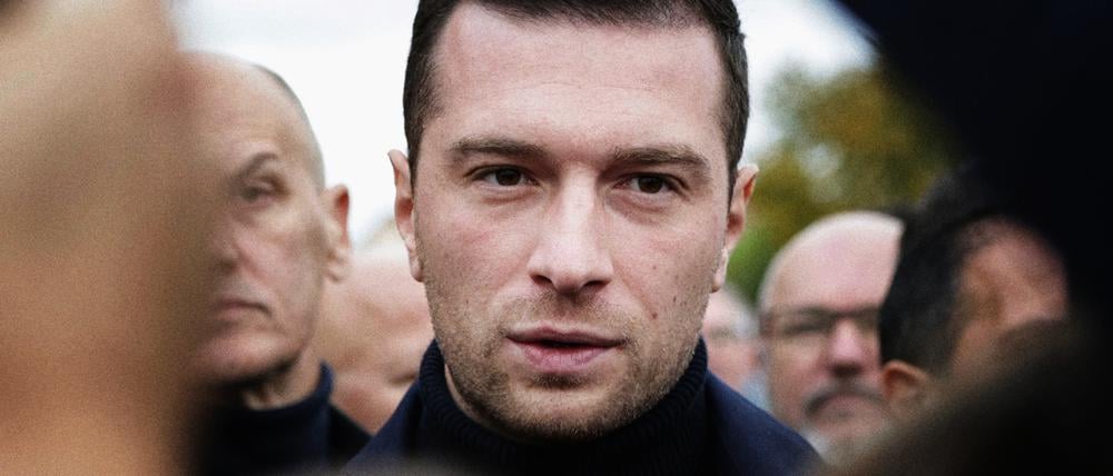 Der 30-jährige Jordan Bardella tritt immer mehr aus dem Schatten Marine Le Pens heraus.