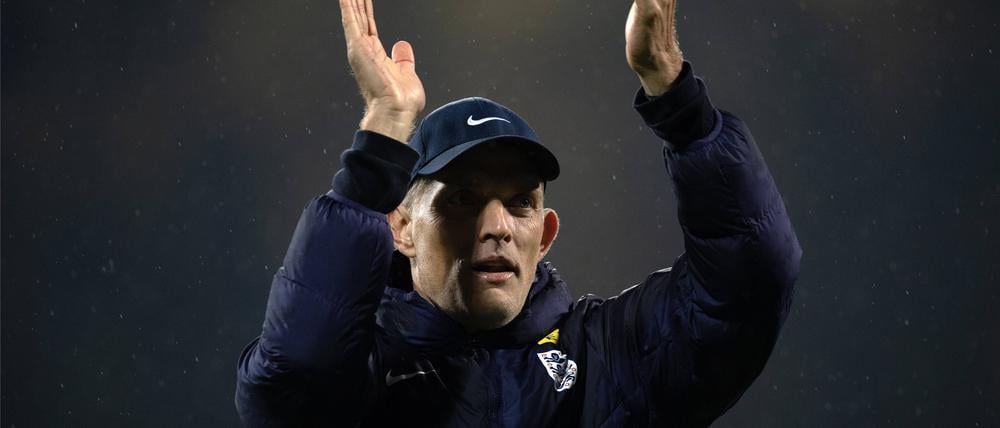 Thomas Tuchel stellt sich die Frage, wie er Kane, Foden und Bellingham in einer Startelf unterbringt. 