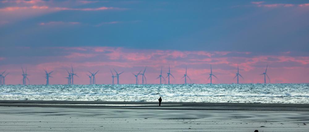 Während die weltweiten Emissionen neue Höchstwerte erreichen, zeigen sich in China, Brasilien und der EU erste Fortschritte. Erneuerbare Energien holen auf.
