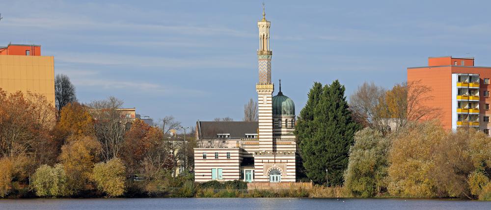 Historisches Dampfmaschinenhaus an der Neustedter Havelbucht in Potsdam.