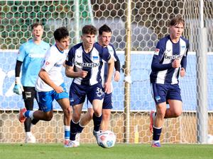 Wir gegen uns. Hertha spielte am Mittwoch gegen Hertha. Hertha gewann.