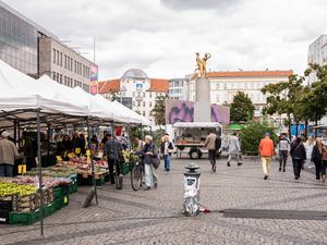 Alltag am Hermannplatz, August 2025. 