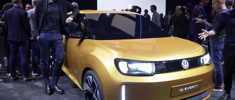 Das Einstiegsmodell ID.EVERY1 soll das erste VW-Auto mit der zusammen mit Rivian entwickelten Elektronik-Architektur werden. (Archivbild)
