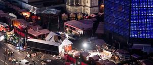 Im Gegensatz zu heute gab es damals rund um den Breitscheidplatz noch keine Schutzbarrieren (Archivbild)