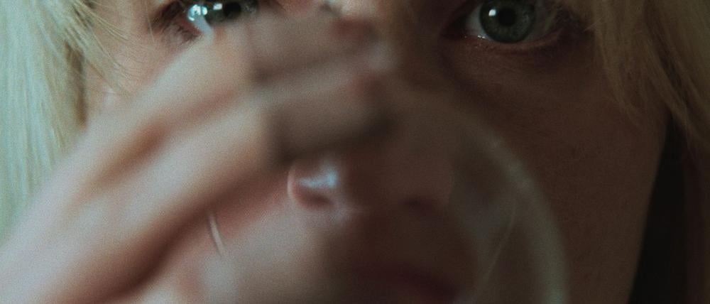 Jennifer Lawrence als Grace in einer Szene das Films.