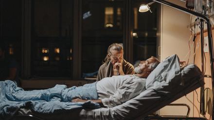 80, 90, 100? Soll das Alter auf dem Ausweis darüber bestimmen, ob ein kranker Mensch behandelt wird?