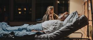 80, 90, 100? Soll das Alter auf dem Ausweis darüber bestimmen, wie ein kranker Mensch behandelt wird?