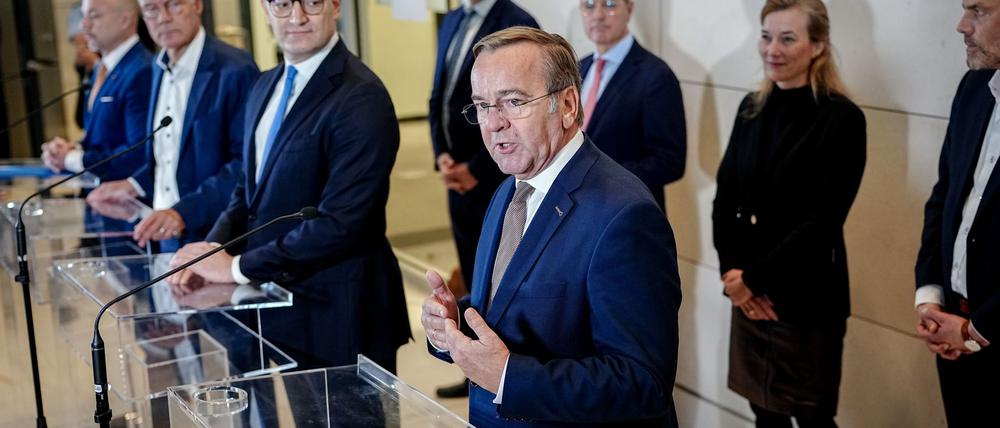 Es gibt eine Enigung im Streit um die Wehrdienst-Reform.