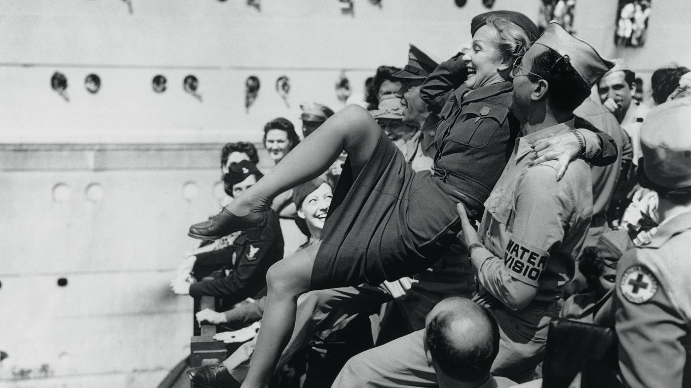 Bildband-ber-Marlene-Dietrich-Wie-die-Diva-gegen-die-Nazis-k-mpfte