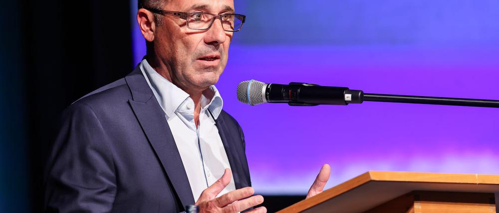 Jörg Albrecht tritt als Vorsitzender des eingetragenen Vereins zurück.