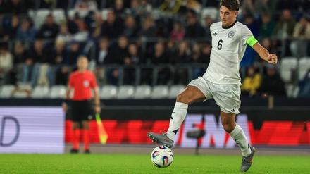 Bayern-Profi Tom Bischof wird die deutsche U21 als Kapitän anführen.