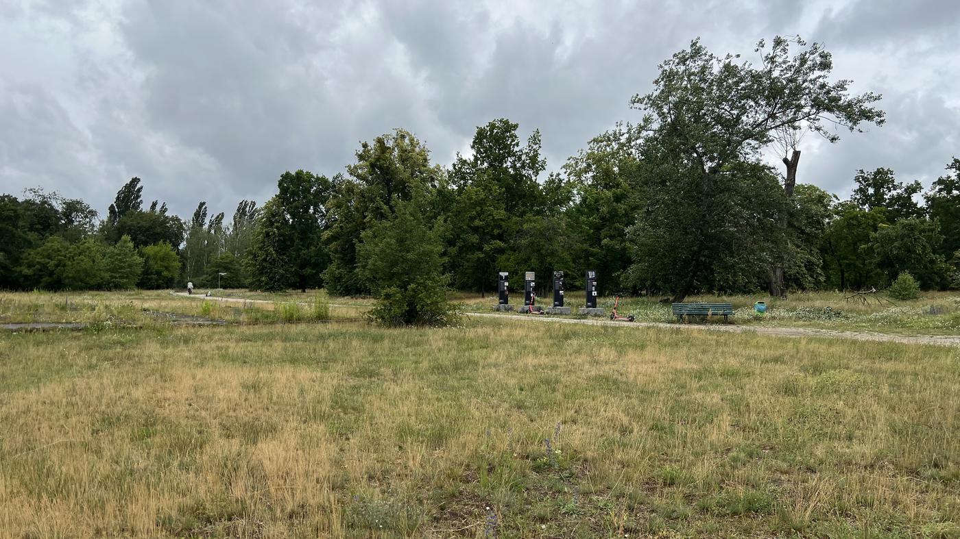 Das-Grauen-neben-Sachsenhausen-Erstmals-widmet-sich-ein-ganzes-Buch-dem-KZ-Au-enlager-in-Falkensee