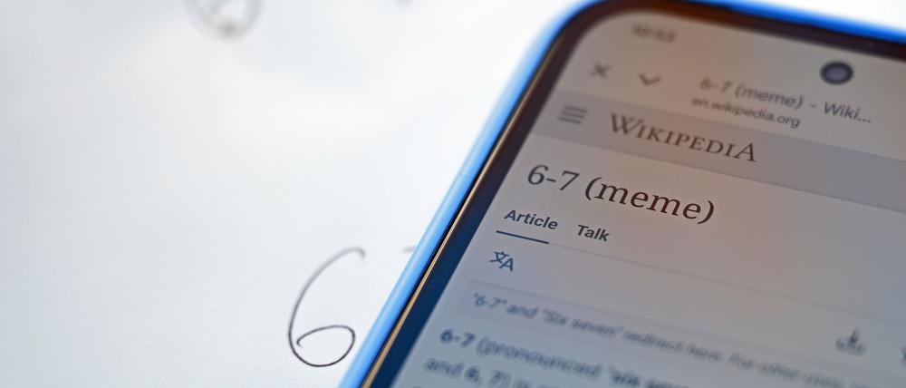 „6-7“ ist vor allem unter Kindern und Jugendlichen beliebt (Symbolbild). 