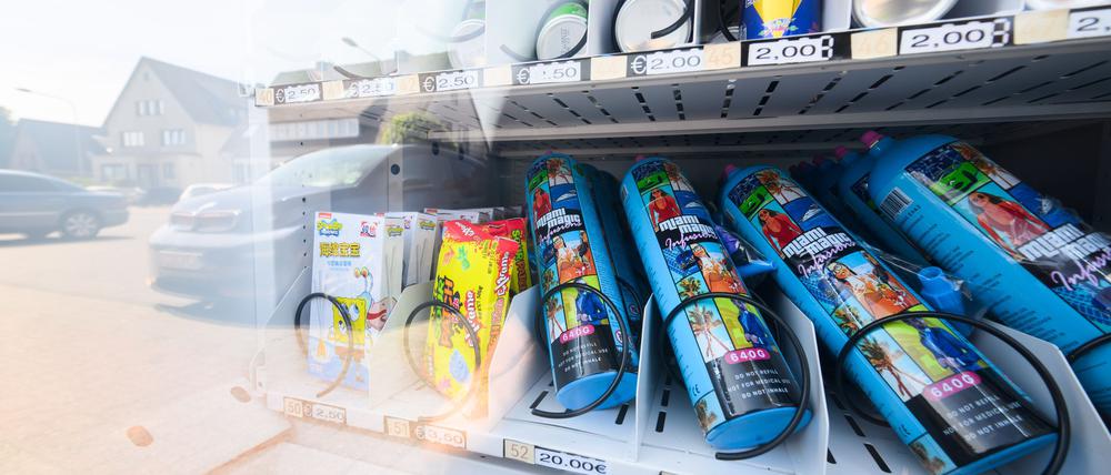 Einfach am SB-Automaten soll Lachgas bald nicht mehr zu haben sein. (Archivbild)