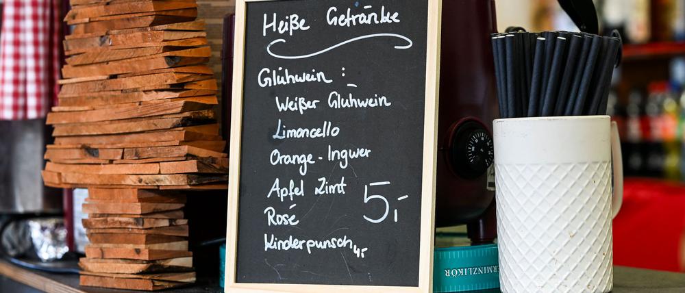 Viele Weihnachtsmärkte öffnen in Berlin am 24. November – an einigen Orten kann man aber schon Punsch und Co. trinken. (Archivbild)