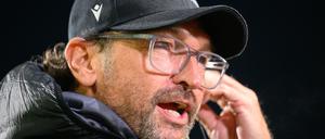 Claus-Dieter Wollitz und sein Team wollen der Favoritenrolle gerecht werden. (Archivfoto)