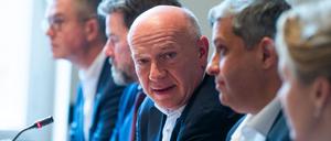 Kai Wegner (CDU), Regierender Bürgermeister von Berlin, bei einer Pressekonferenz der Koalitionsspitzen.