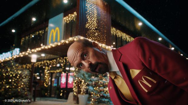 Monopoly 2025 - Logo - Der Papa haut einen raus / Weiterer Text über ots und www.presseportal.de/nr/52942 / Die Verwendung dieses Bildes für redaktionelle Zwecke ist unter Beachtung aller mitgeteilten Nutzungsbedingungen zulässig und dann auch honorarfrei. Veröffentlichung ausschließlich mit Bildrechte-Hinweis.