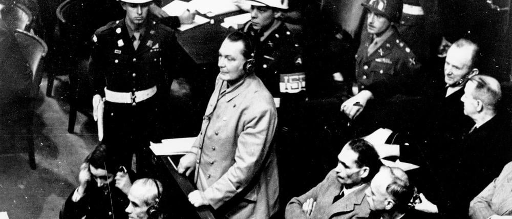Hermann Göring auf der Anklagebank des Nürnberger Hauptkriegsverbrecherprozesses.
