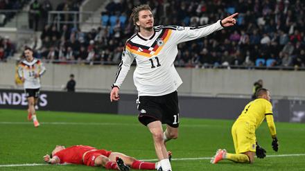 Nick Woltemade (re.) erzielte zwei Treffer für das DFB-Team.