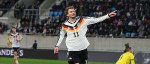 Nick Woltemade (re.) erzielte zwei Treffer für das DFB-Team.