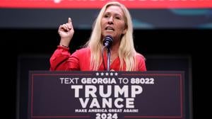 Vergangenes Jahr machte die Hardlinerin noch eifrig Wahlkampf für Trump. 