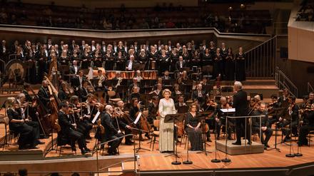 Konzert des Rundfunk-Sinfonieorchester Berlin in der Philharmonie unter der Leitung des britischen Dirigenten Edward Gardner.