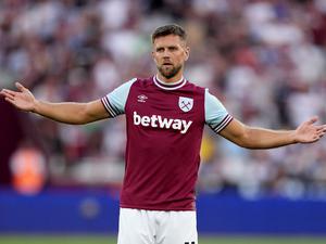 Niclas Füllkrug von West Ham United, das er nur selten trug und wohl bald ganz ablegen wird.