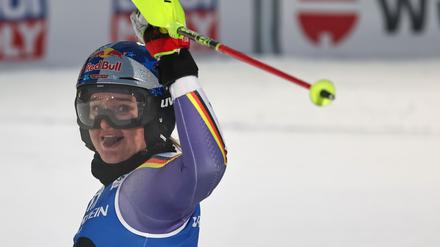 Emma Aicher fuhr überraschend auf das Podium beim Weltcup-Slalom in Levi.