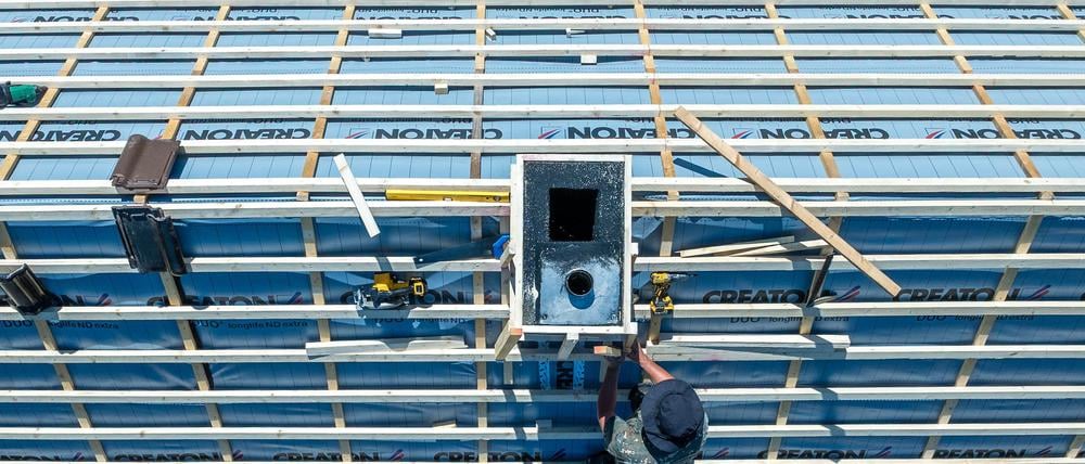 Meisterinnen und Meister erhalten nach 25 Jahren Arbeit einen Silberbrief. (Symbolbild)