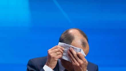 Bundeskanzler Friedrich Merz kam bei der Jungen Union ins Schwitzen.