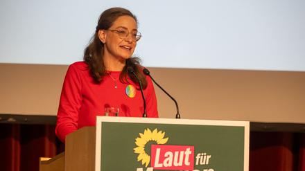 Die neue Grünen-Landesvorsitzende Juliana Meyer.