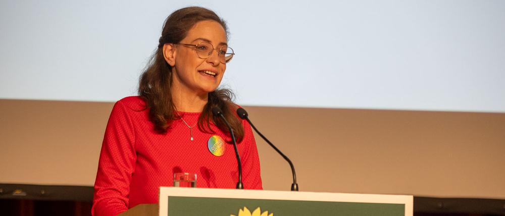 Die neue Grünen-Landesvorsitzende Juliana Meyer.