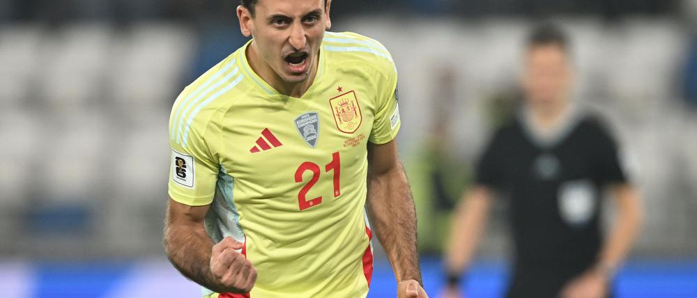 Mikel Oyarzabal führte Spanien mit einem Doppelpack zum Sieg.