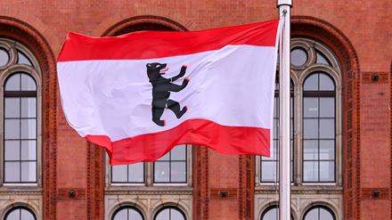 Dort wollen alle Spitzenkandidaten hin: Das Rote Rathaus in Berlin-Mitte. (Symbolbild)