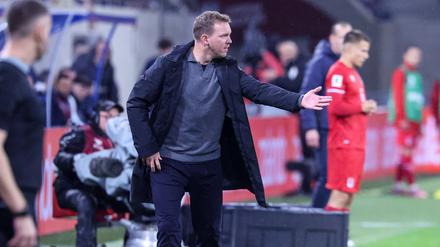 Julian Nagelsmann wählte nach der schwachen ersten Halbzeit in Luxemburg moderate Worte in der Kabine.