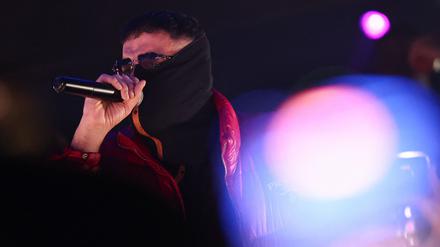 Der Rapper Haftbefehl ist mit seiner Doku derzeit in aller Munde.