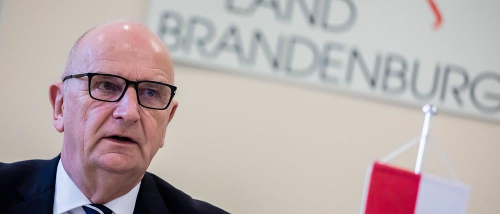 Brandenburgs Regierungschef Dietmar Woidke (SPD) äußert sich zur Krise beim Koalitionspartner BSW (Archivbild).
