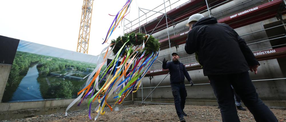 Deckenfest beim Sportforum Schlaatz.