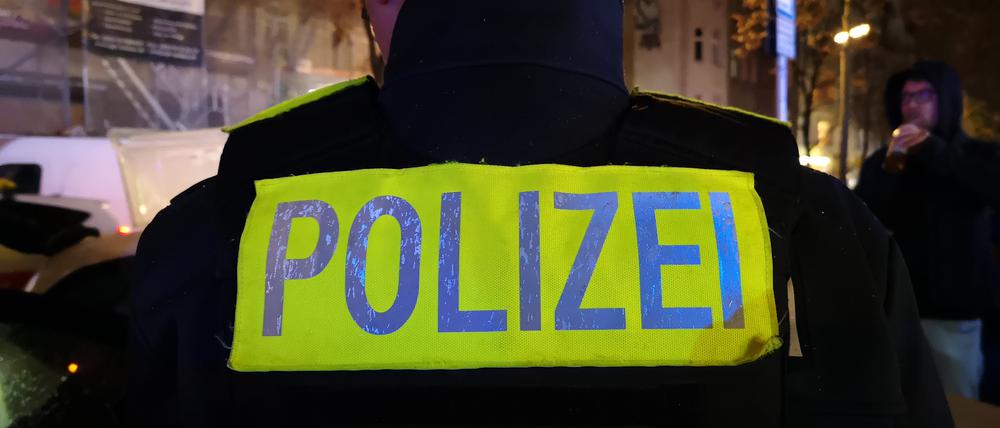 Ein Verbundeinsatz von Zoll, Polizei und Steuerfahndung am 14. November 2025 in Berlin.